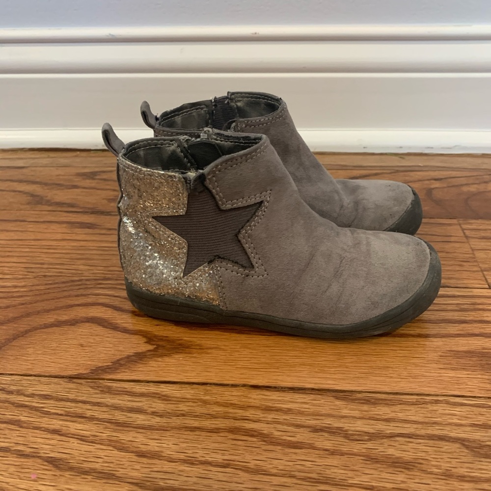 Girls Star Shoes ⭐️